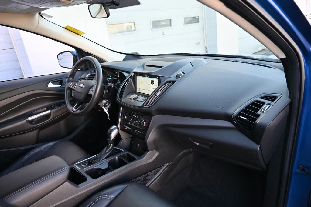 Certified 2018 Ford Escape SEL AWD/4WD image 21