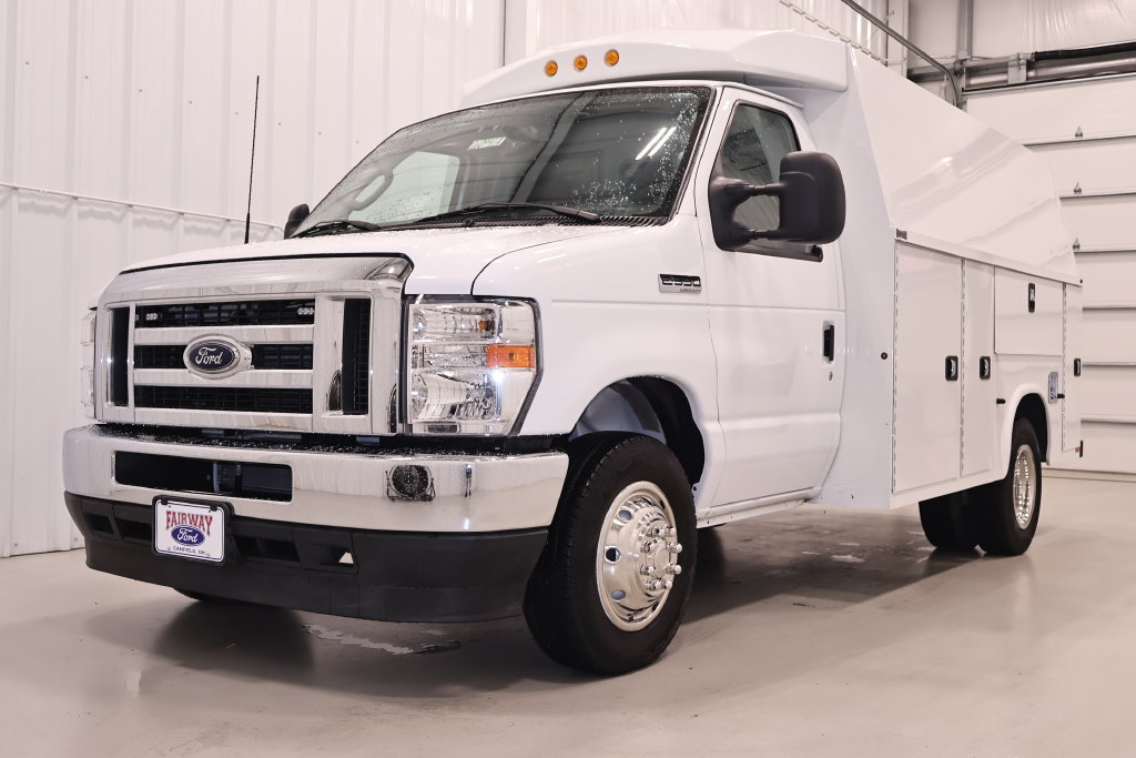 Certified 2024 Ford E-350 and Econoline 350 Super Duty w/ Power Windows & Locks Group RWD image 6
