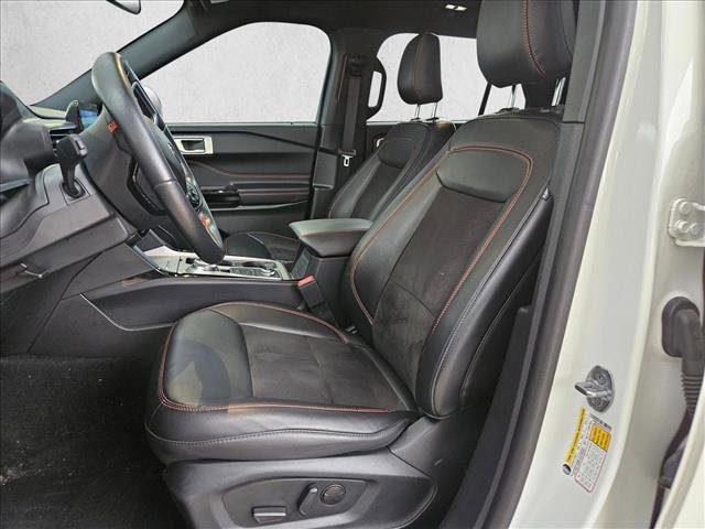 Certified 2023 Ford Explorer ST-Line w/ Class IV Trailer Tow Package AWD/4WD image 13