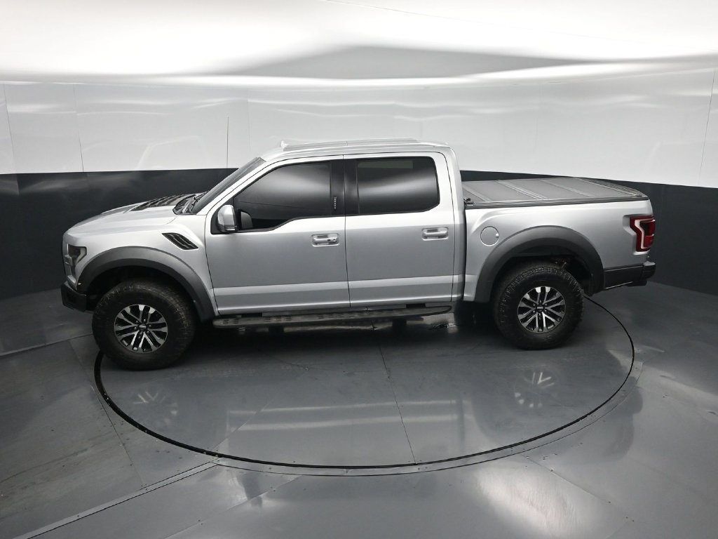 Certified 2019 Ford F150 Raptor w/ Equipment Group 802A Luxury AWD/4WD image 43