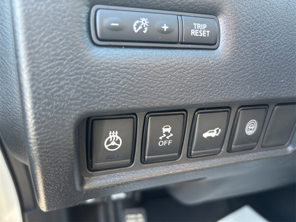 Used 2023 Nissan Murano SL w/ SL Moonroof Package image 15