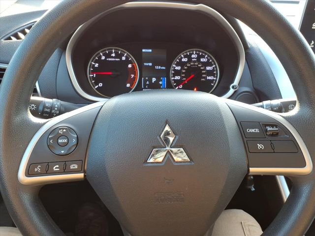 Used 2020 Mitsubishi Eclipse Cross LE image 21