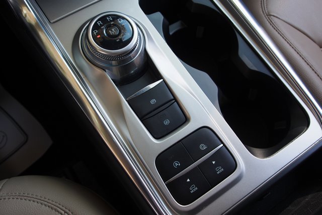 Certified 2020 Ford Explorer XLT w/ Equipment Group 202A image 27