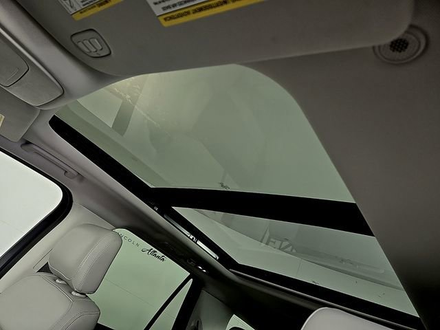 Certified 2025 Ford Expedition Active image 16