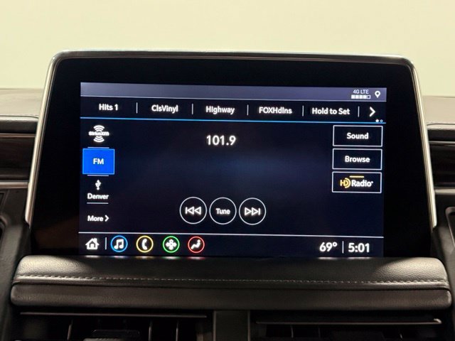 Used 2021 Chevrolet Tahoe LT w/ LT Signature Plus Package RWD image 21