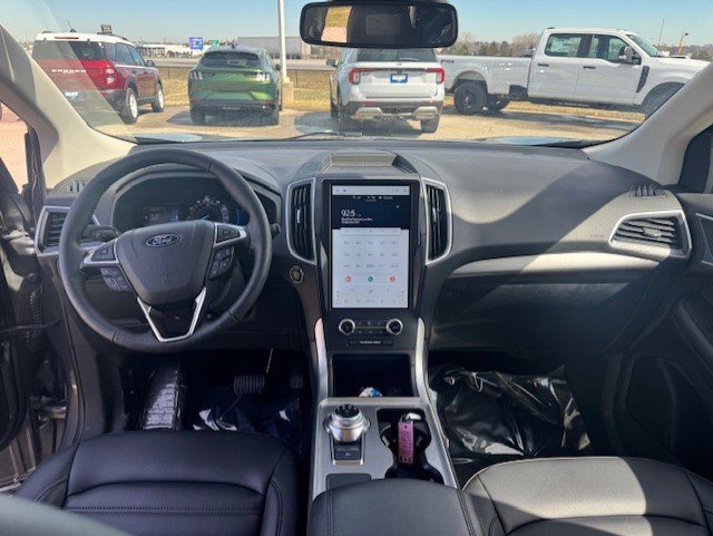 Certified 2024 Ford Edge SEL w/ Convenience Package image 25