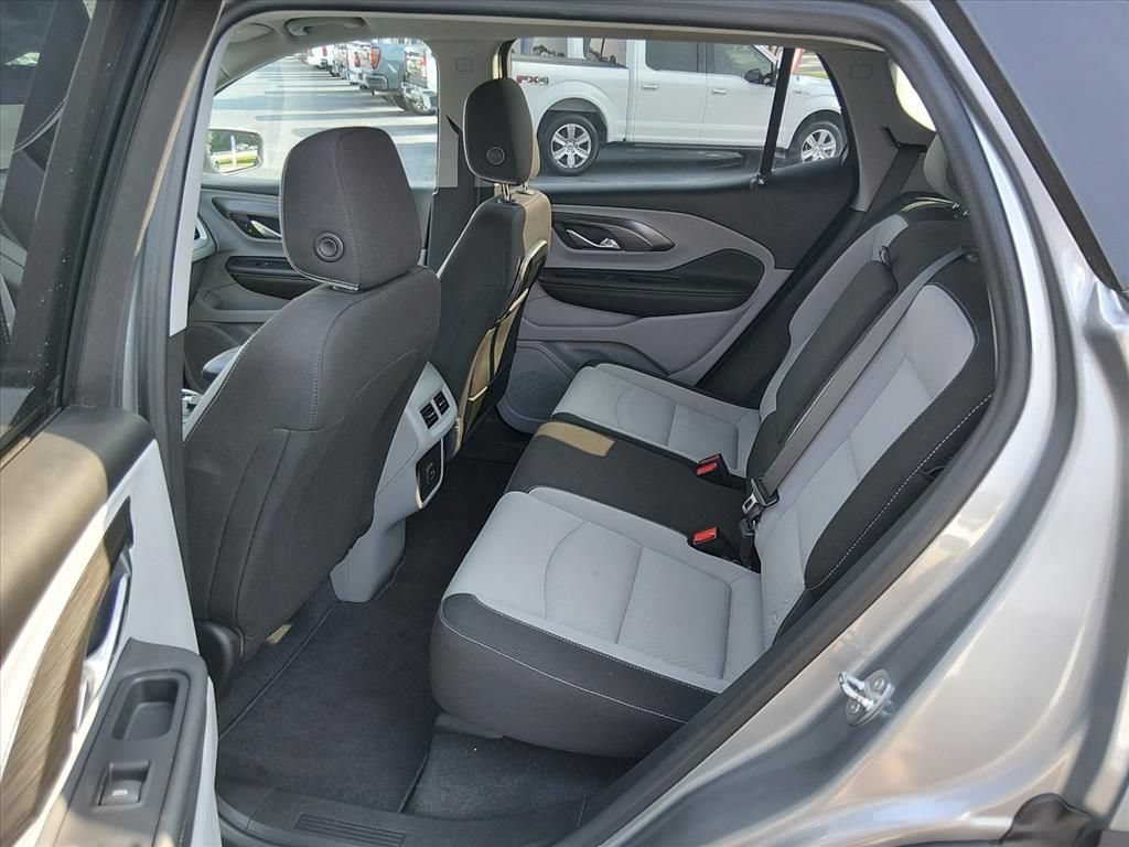 Used 2023 GMC Terrain SLE w/ Driver Convenience Package AWD/4WD image 14