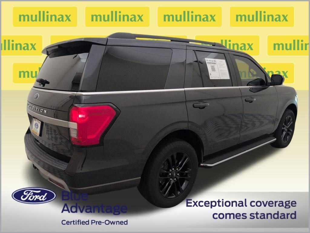 Certified 2023 Ford Expedition XLT image 5