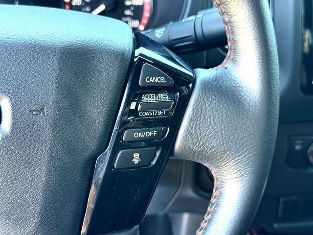 Used 2023 Nissan Frontier PRO-4X w/ Technology Package AWD/4WD image 12