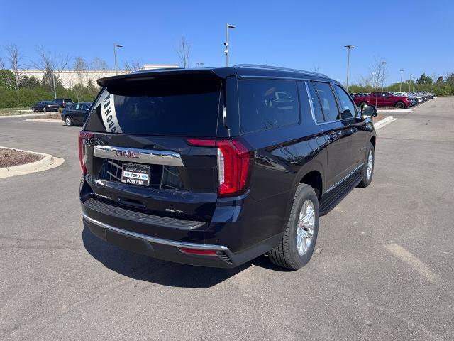 Used 2021 GMC Yukon XL SLT w/ SLT Premium Package AWD/4WD image 3