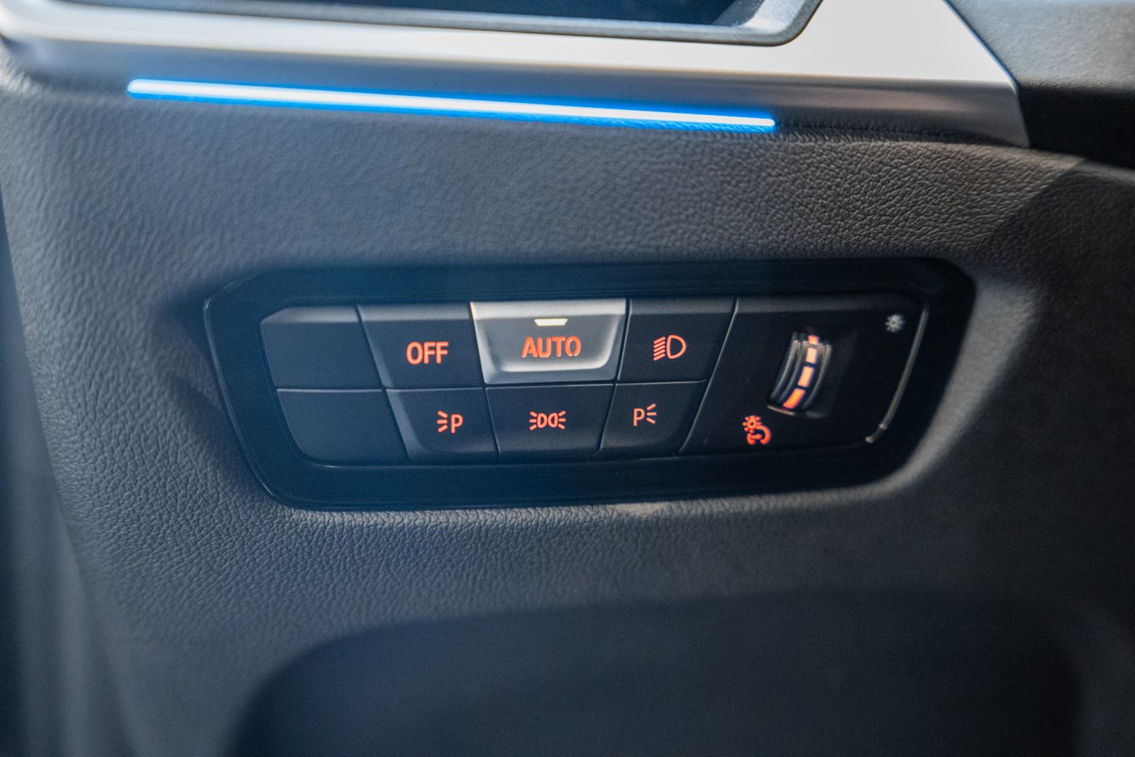 Used 2023 BMW 330i xDrive Sedan w/ M Sport Package image 47