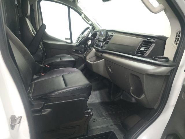 Certified 2023 Ford Transit 150 Low Roof RWD image 4