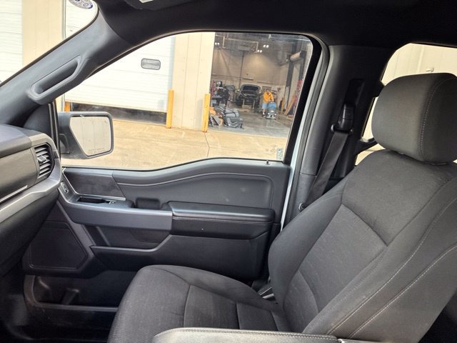 Certified 2025 Ford F150 XLT w/ Equipment Group 301A Standard AWD/4WD image 34