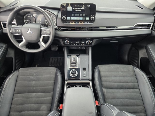 Used 2024 Mitsubishi Outlander SE FWD image 23