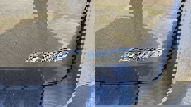 Certified 2025 Ford Explorer Active w/ Active Comfort Package image 8