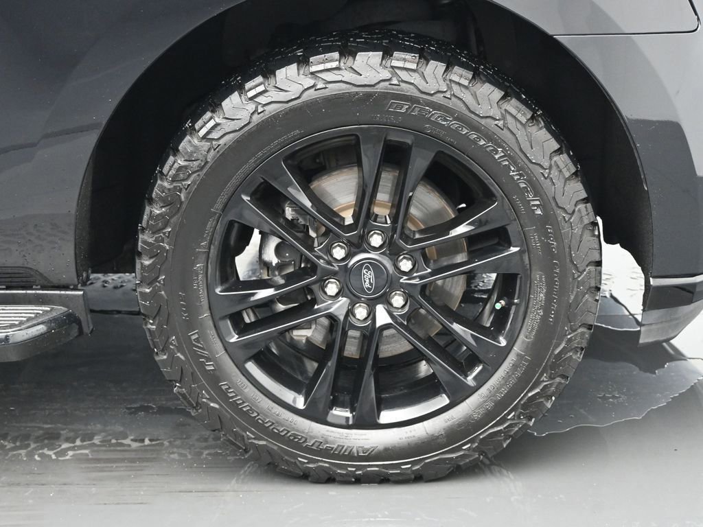 Certified 2022 Ford Expedition XLT image 52