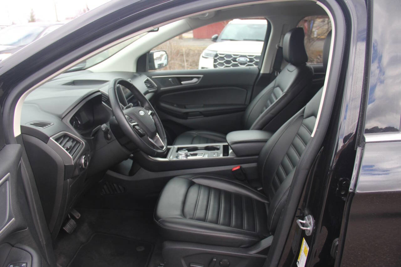 Certified 2024 Ford Edge SEL AWD/4WD image 24