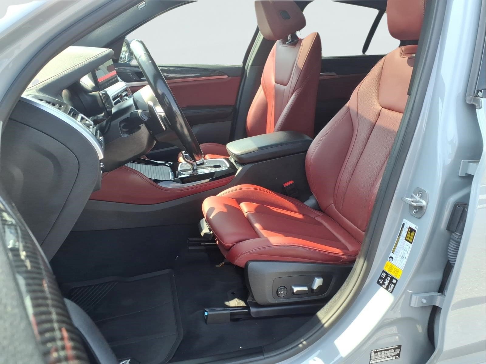 Used 2024 BMW X4 M40i w/ Premium Package AWD/4WD image 22