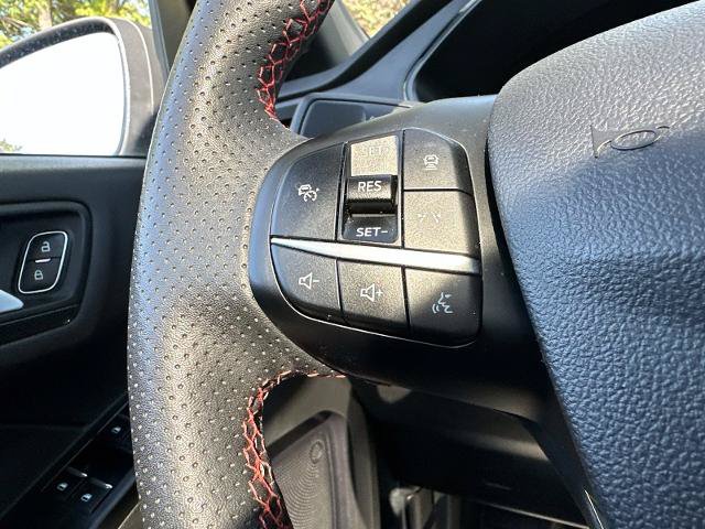 Certified 2024 Ford Escape ST-Line w/ Tech Pack #1 AWD/4WD image 13