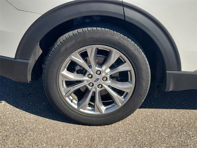 Certified 2022 Ford Explorer Limited w/ Equipment Group 301A image 5