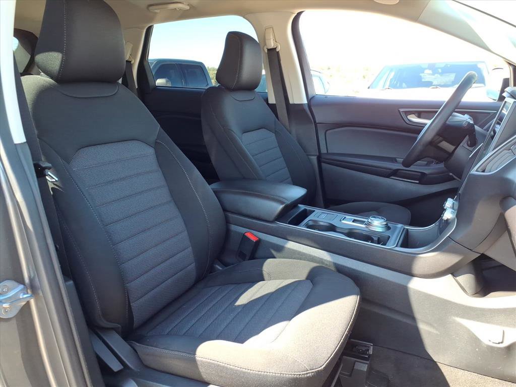 Certified 2022 Ford Edge SE image 8