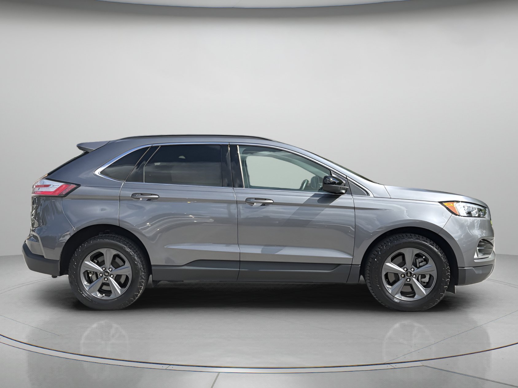 Certified 2022 Ford Edge SEL w/ Sport Appearance Package AWD/4WD image 39