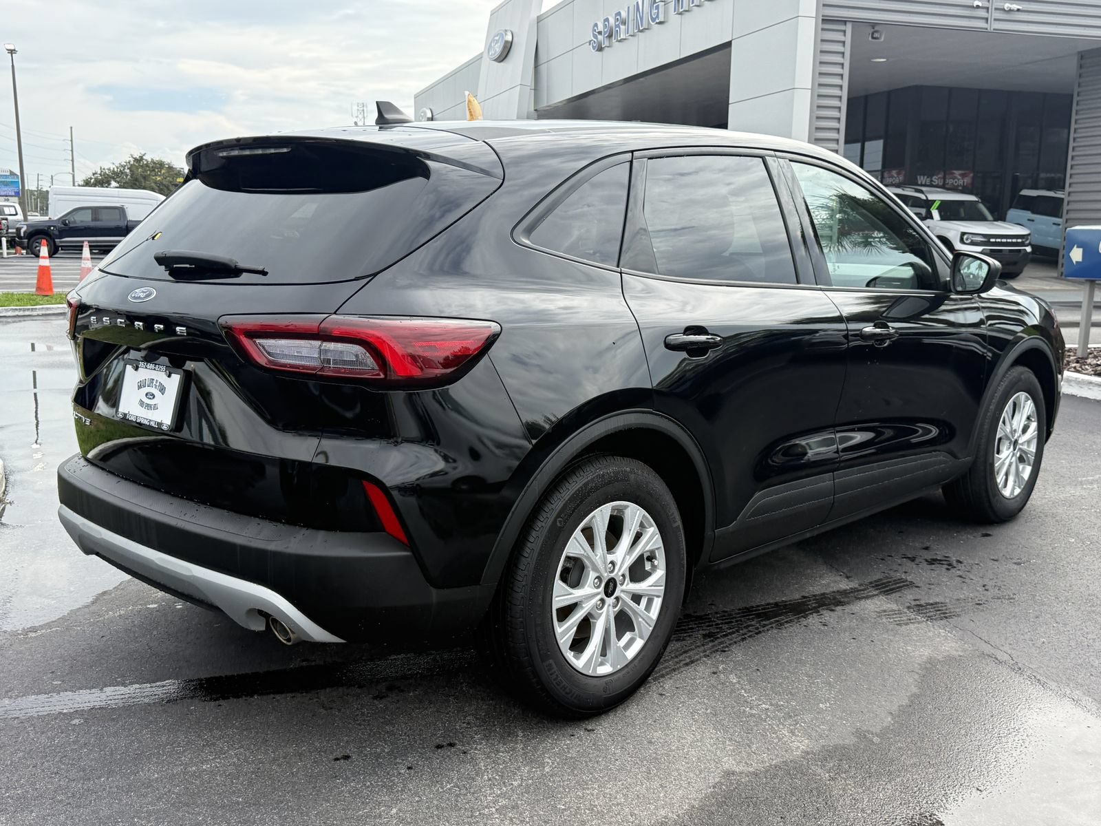 Certified 2025 Ford Escape Active FWD image 5