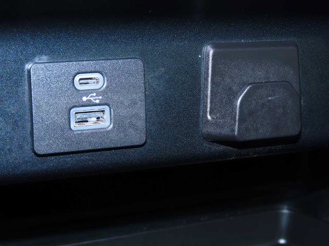 Certified 2023 Ford F150 XLT w/ XTR Package image 30