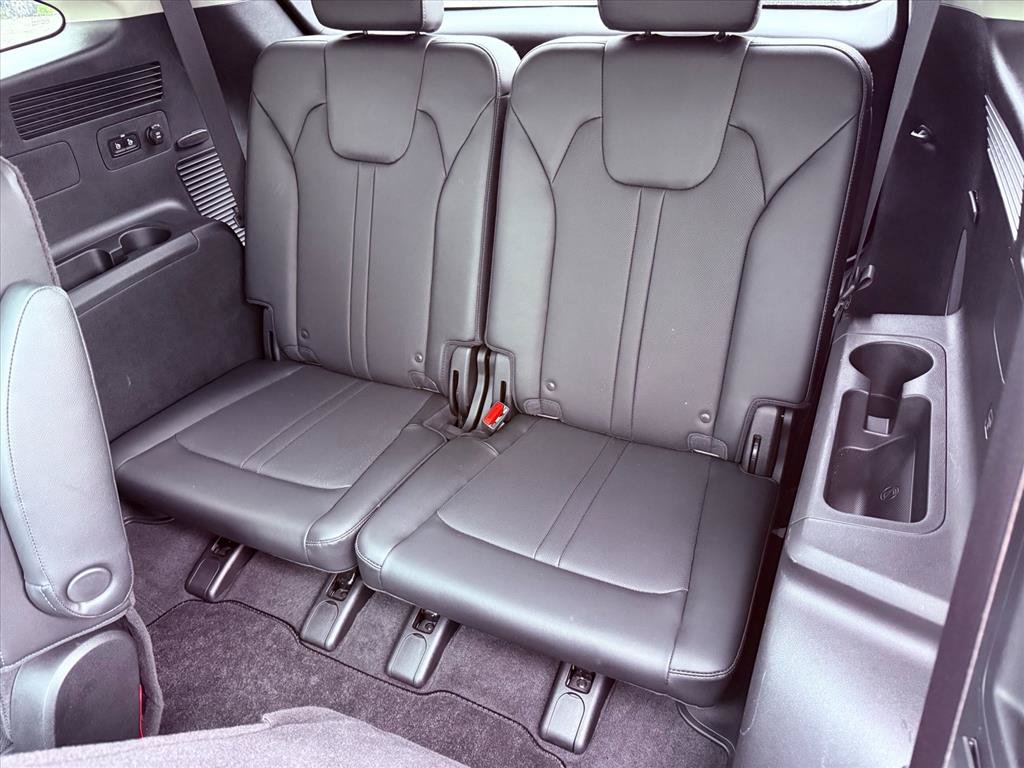 Used 2023 Kia Sorento SX Prestige AWD/4WD image 16