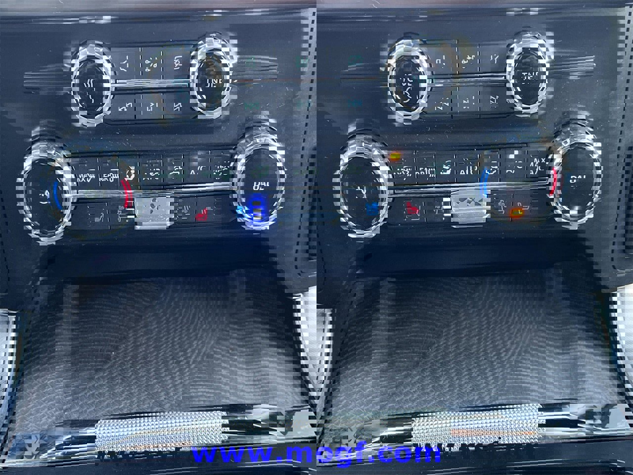 Certified 2023 Ford F150 Platinum w/ Equipment Group 701A High image 16