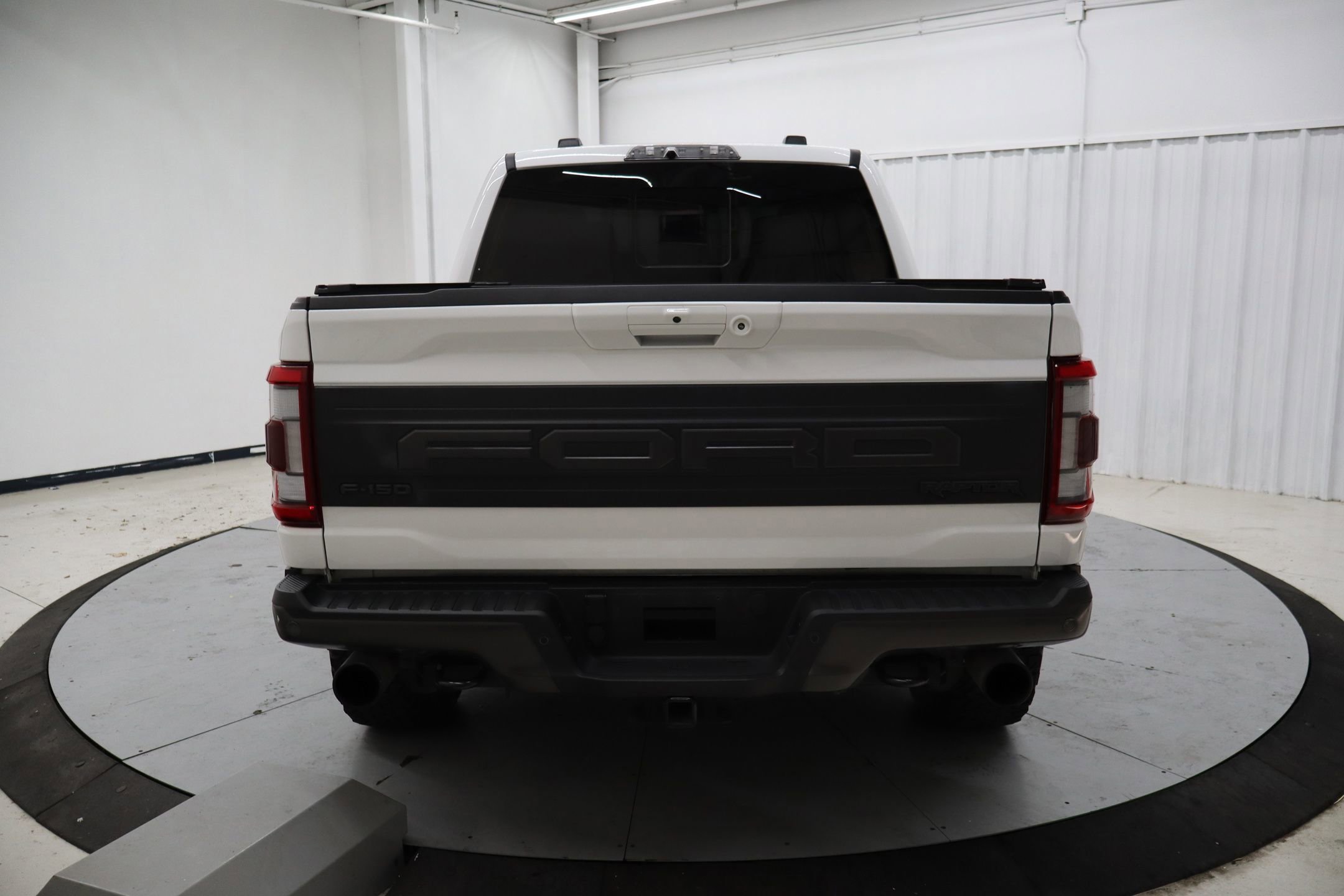 Certified 2022 Ford F150 Raptor w/ Equipment Group 801A High image 5