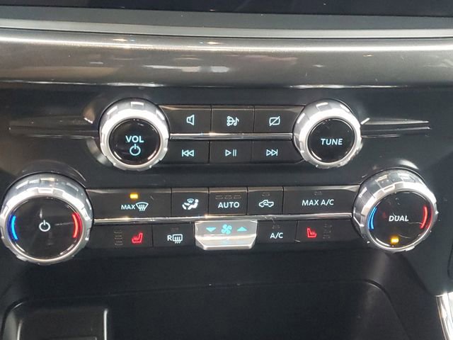 Certified 2022 Ford F150 XLT w/ Equipment Group 302A High image 23