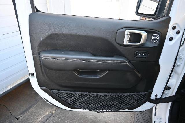 Used 2023 Jeep Wrangler Unlimited Sahara w/ Cold Weather Group AWD/4WD image 20