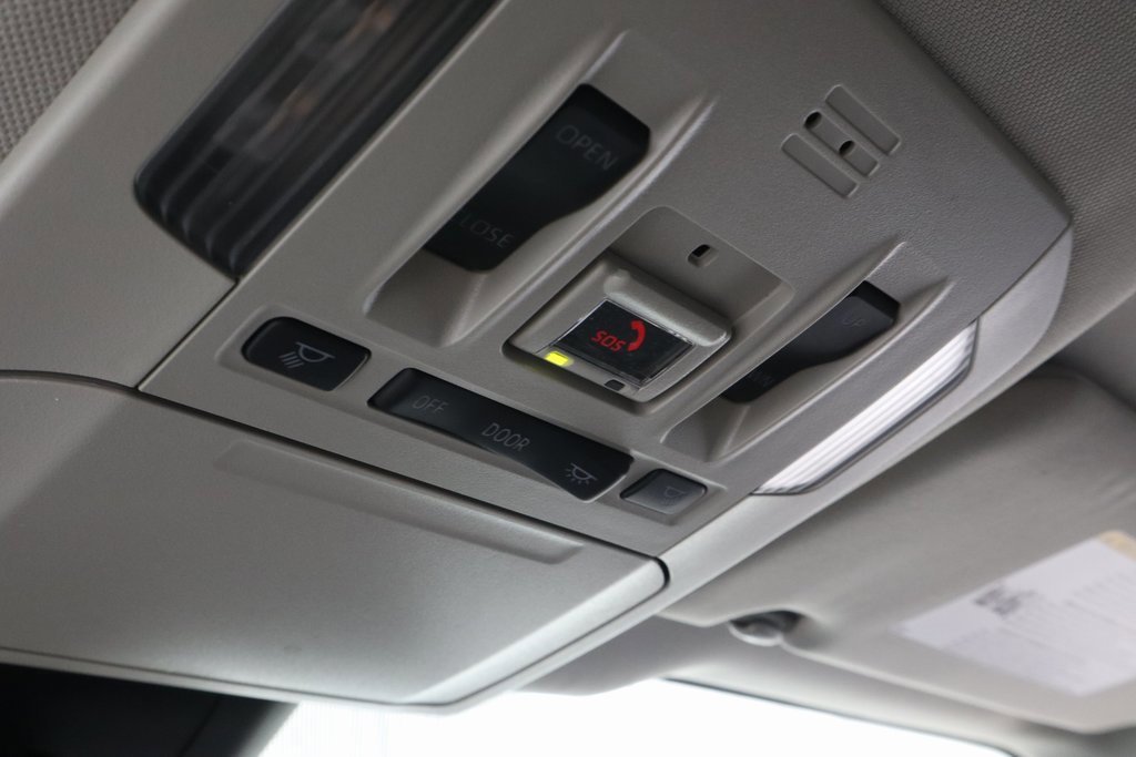 Used 2022 Toyota Highlander XLE image 33