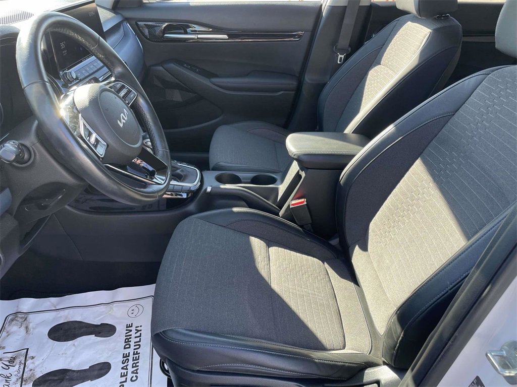 Used 2022 Kia Seltos S image 13