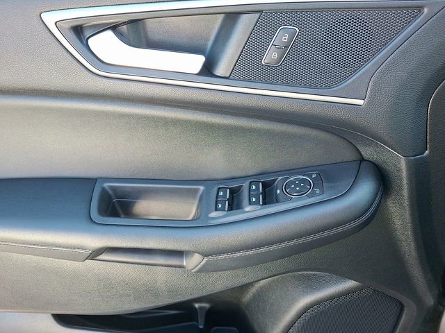 Certified 2022 Ford Edge SEL w/ Convenience Package AWD/4WD image 13
