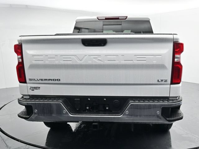 Used 2024 Chevrolet Silverado 1500 LTZ w/ LTZ Convenience Package II AWD/4WD image 7