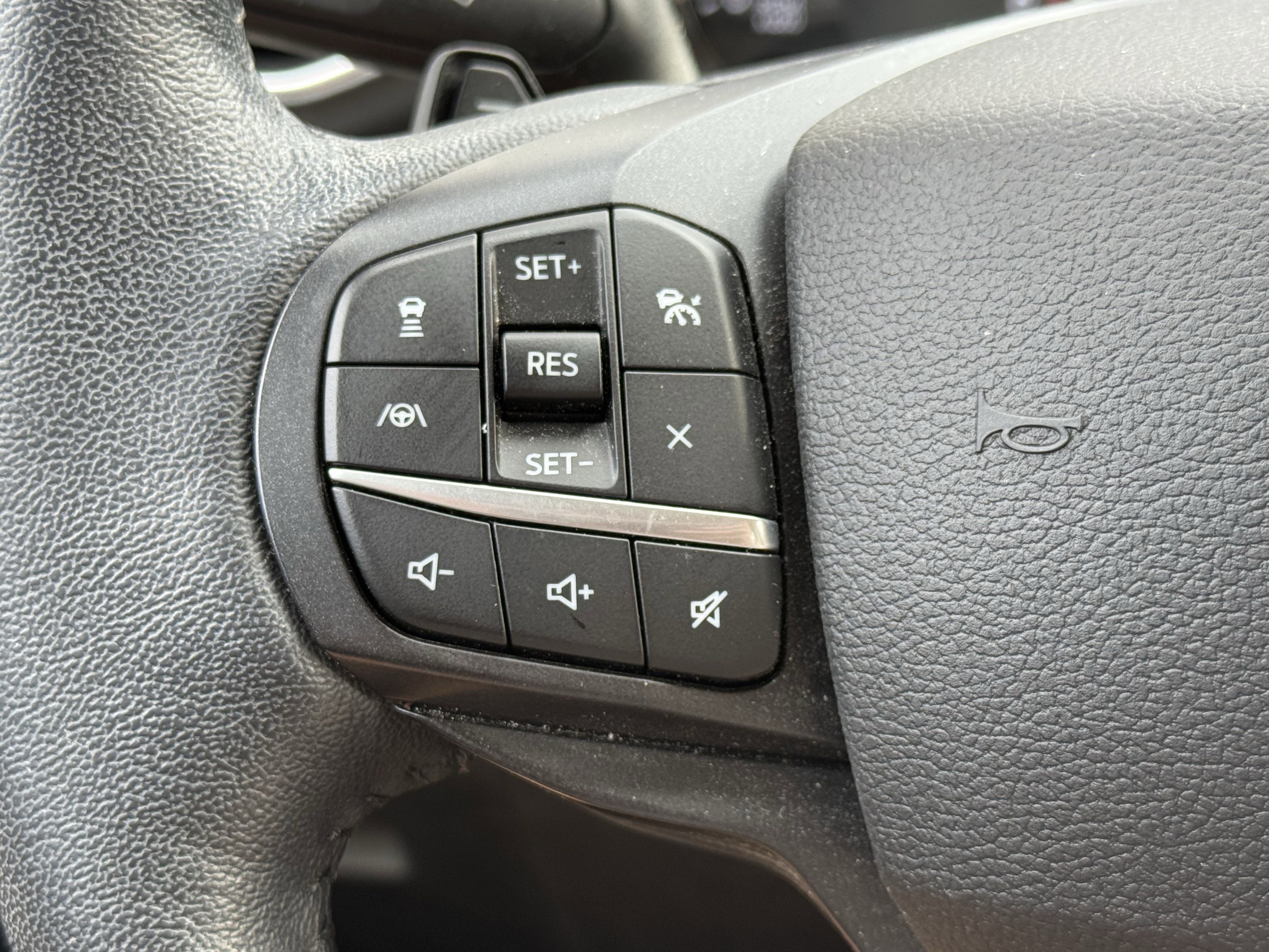 Certified 2020 Ford Explorer XLT w/ Equipment Group 202A image 16