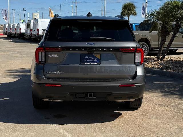 Certified 2025 Ford Explorer Active image 4
