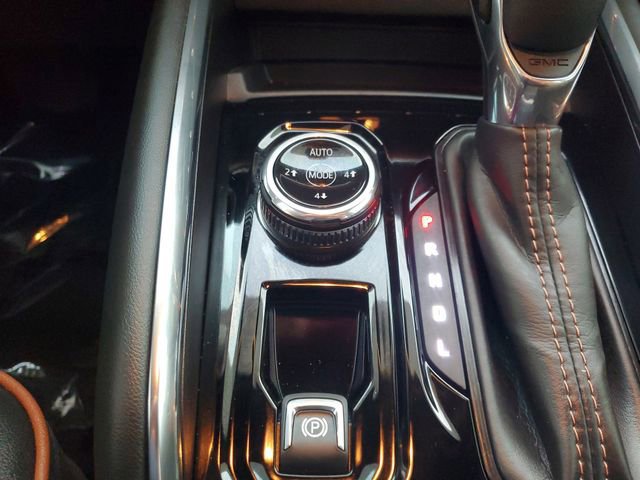 Used 2026 GMC Canyon AT4 w/ AT4 Premium Package image 30