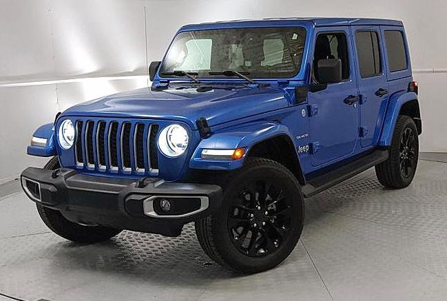 Used 2021 Jeep Wrangler Unlimited Sahara w/ Cold Weather Group image 6
