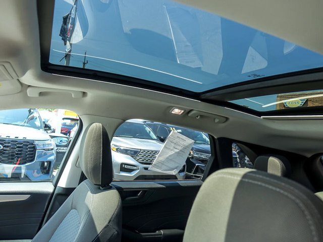 Certified 2022 Ford Escape SE w/ Convenience Package FWD image 15