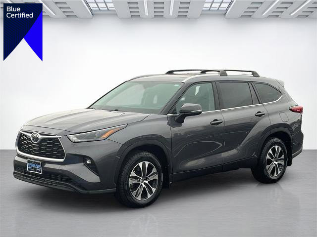 Used 2022 Toyota Highlander XLE image 1