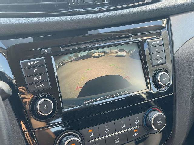 Used 2021 Nissan Rogue Sport S image 13