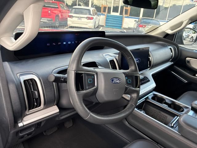 Certified 2025 Ford Expedition Active RWD image 81