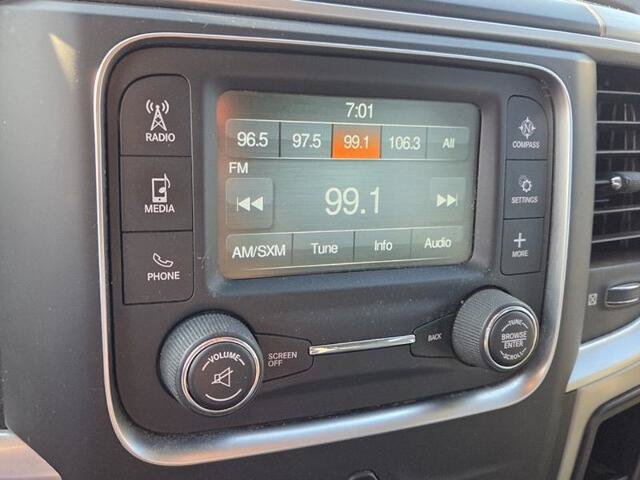 Used 2019 RAM 1500 Classic SLT AWD/4WD image 36