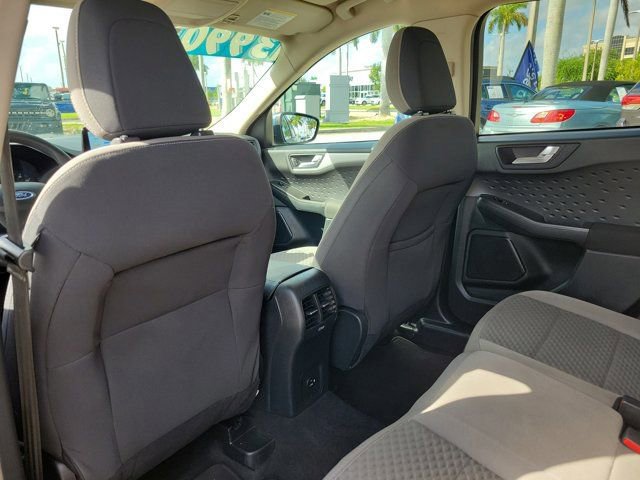 Certified 2020 Ford Escape SE image 14