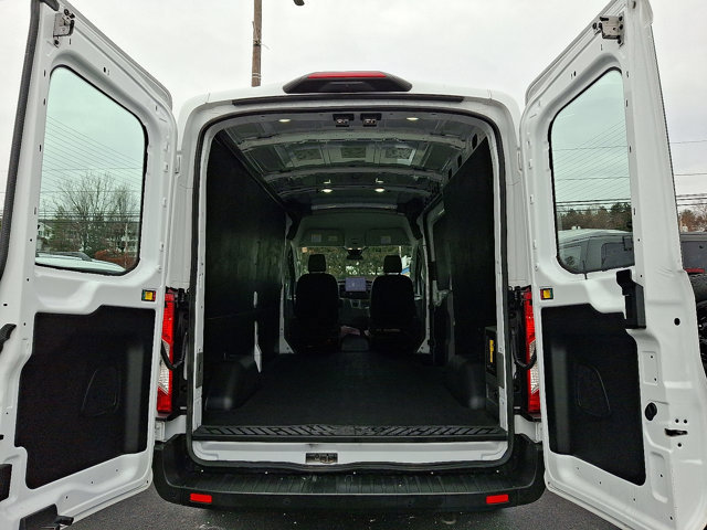 Certified 2022 Ford E-Transit Medium Roof w/ Load Area Protection Package image 29
