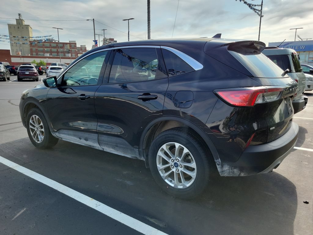 Certified 2022 Ford Escape SE w/ Convenience Package AWD/4WD image 4