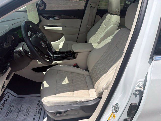 Used 2023 Buick Envision Avenir AWD/4WD image 23